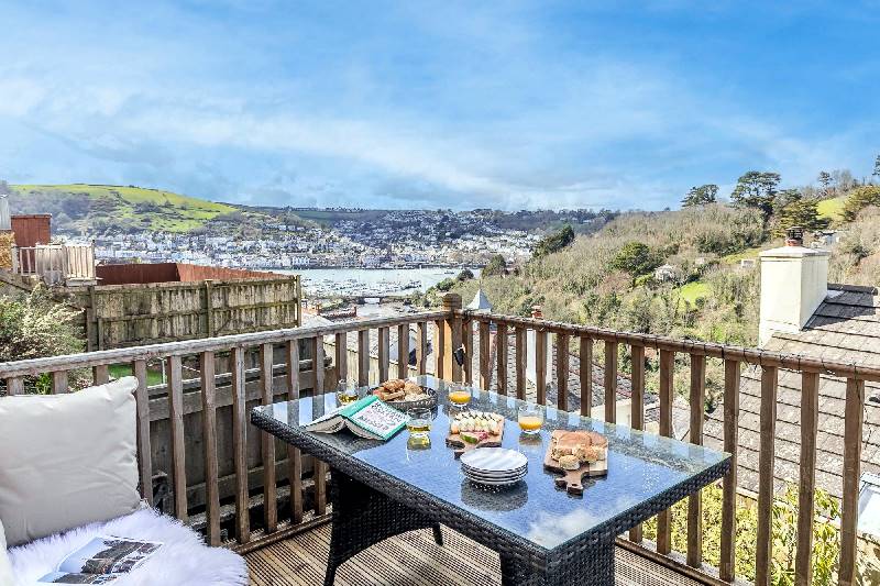 Tree Tops a holiday cottage rental for 8 in Kingswear, 