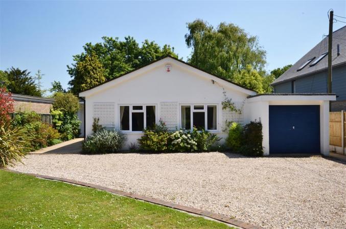 Champaz a holiday cottage rental for 7 in Lymington, 