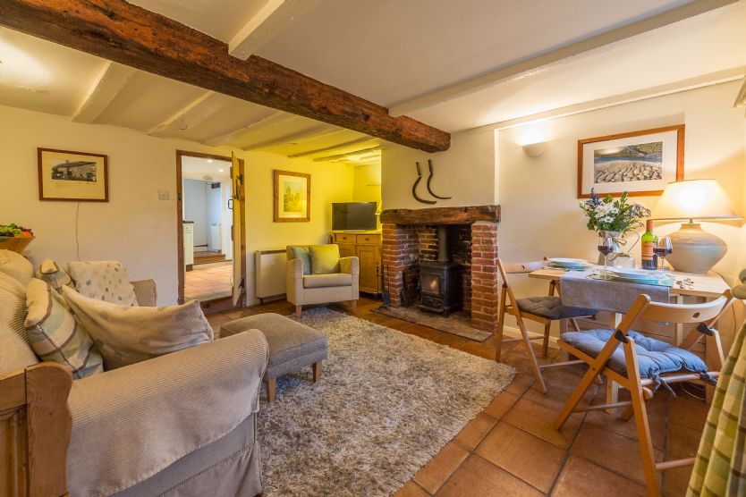 Muckledyke Cottage a holiday cottage rental for 4 in Stiffkey, 