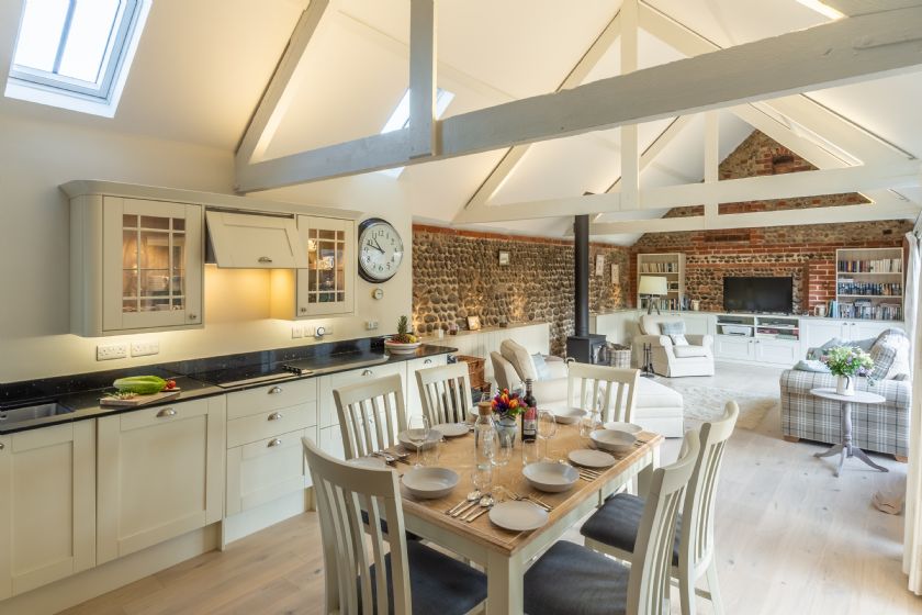 Summer Barn a holiday cottage rental for 6 in Weybourne, 