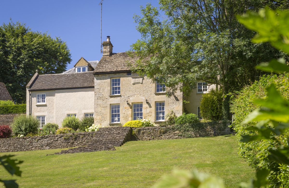 Catalpa Cottage a holiday cottage rental for 5 in Tetbury, 