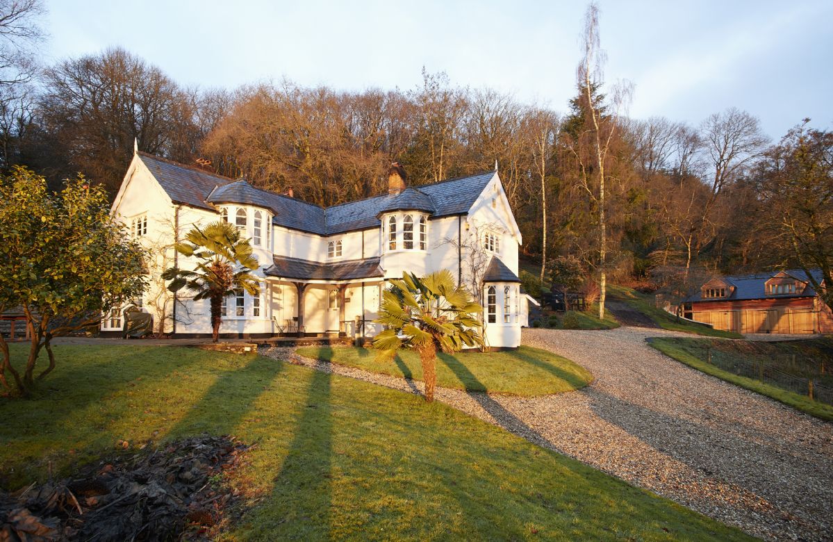 Slowpool and Littlepool a holiday cottage rental for 14 in Offwell, 