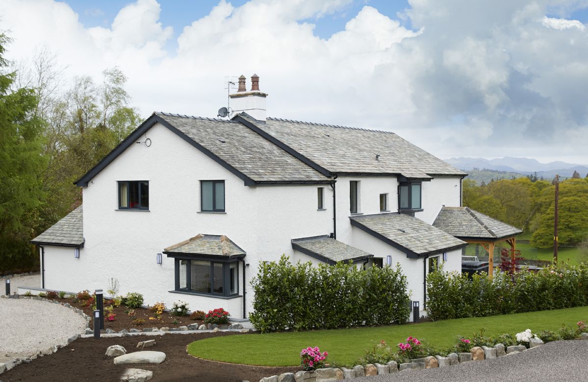 Cleabarrow Cottage a holiday cottage rental for 12 in Windermere, 