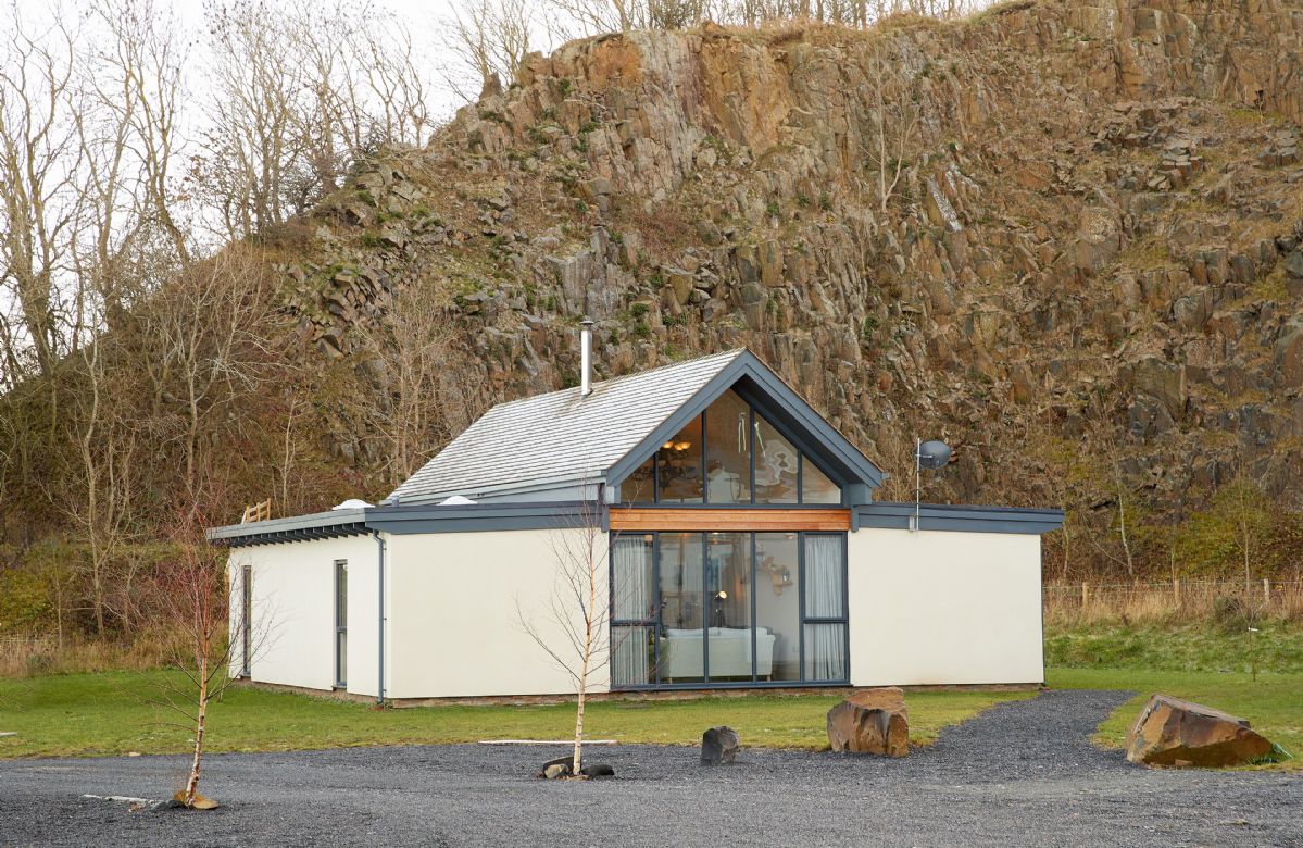Mallow Lodge a holiday cottage rental for 4 in Bamburgh, 