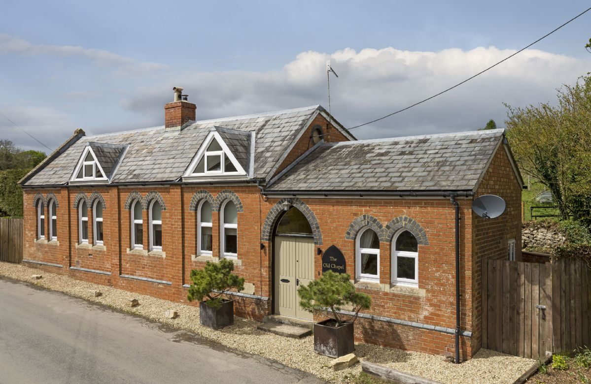 The Old Chapel a holiday cottage rental for 6 in Shipton Oliffe, 