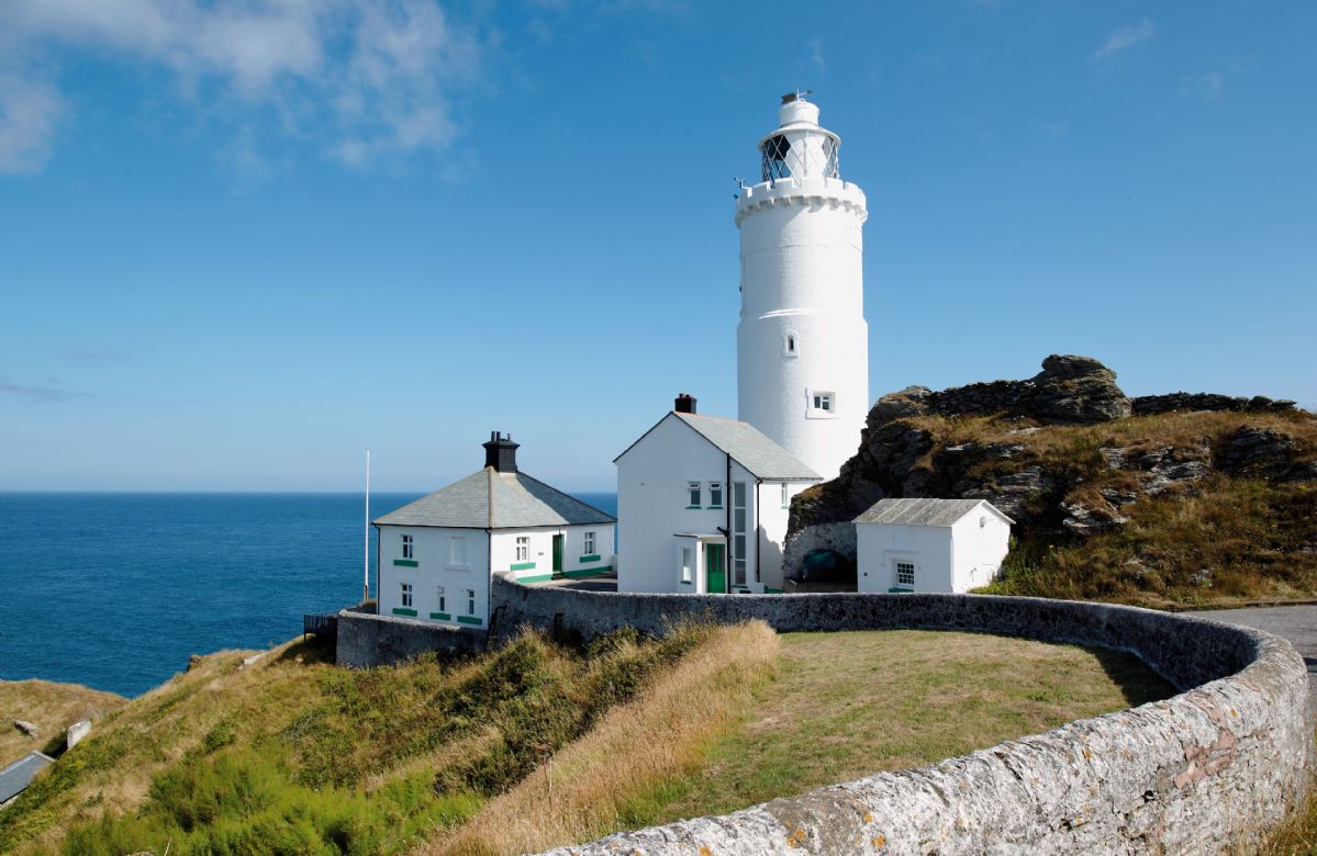 Beacon Cottage a holiday cottage rental for 6 in Start Point Lighthouse, 