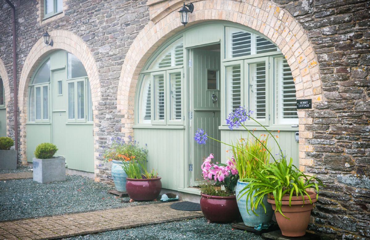 Hobbit Cottage a holiday cottage rental for 2 in Noss Mayo, 