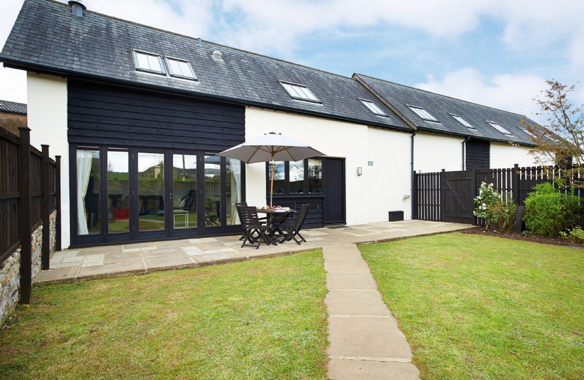 Hunters Moon a holiday cottage rental for 4 in Feniton, 