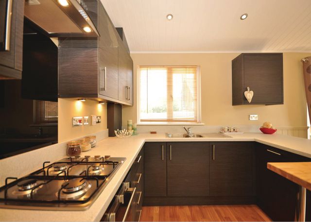 Golden-Cross-Lodges