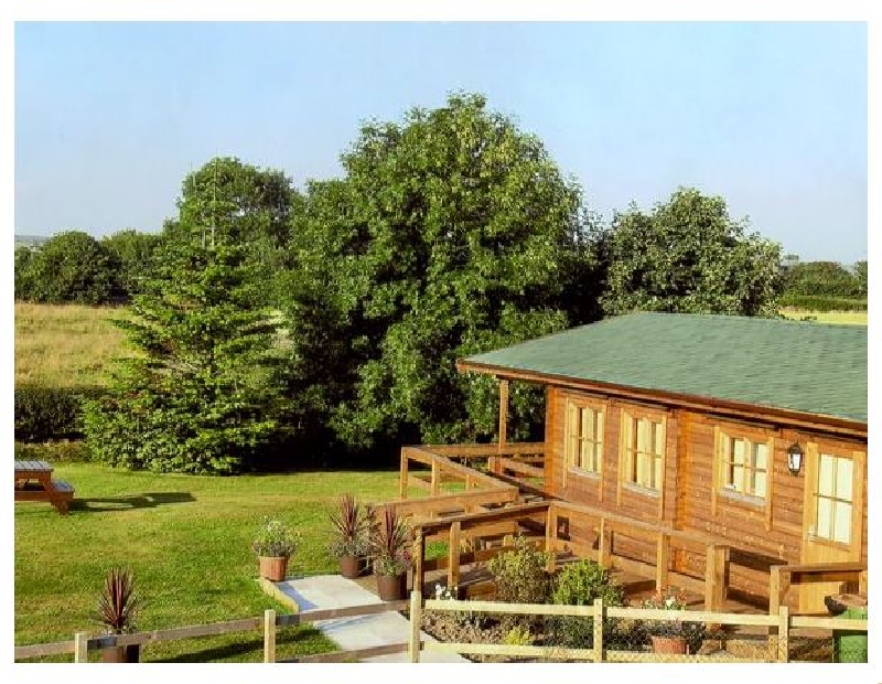 Click here for more about Thornlea Log Cabin
