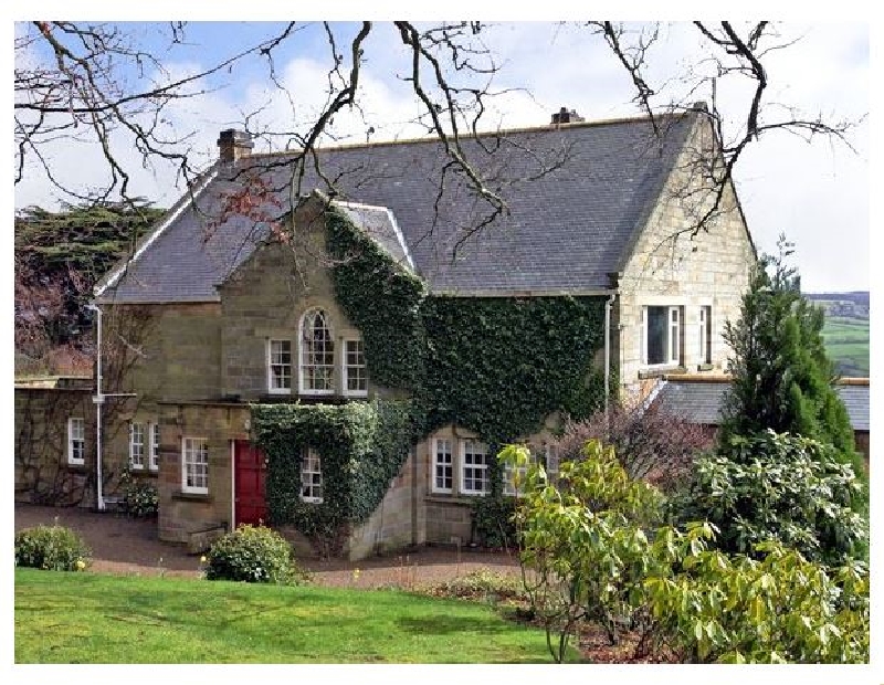 Beech Hill Manor a holiday cottage rental for 17 in Aislaby, 