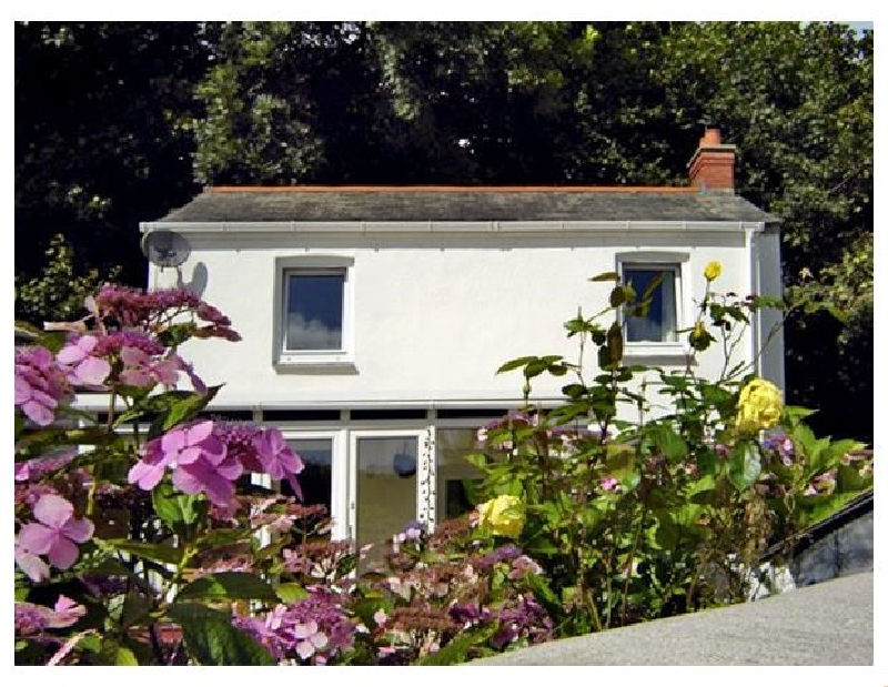 Coachman's Cottage a holiday cottage rental for 4 in Pentewan, 
