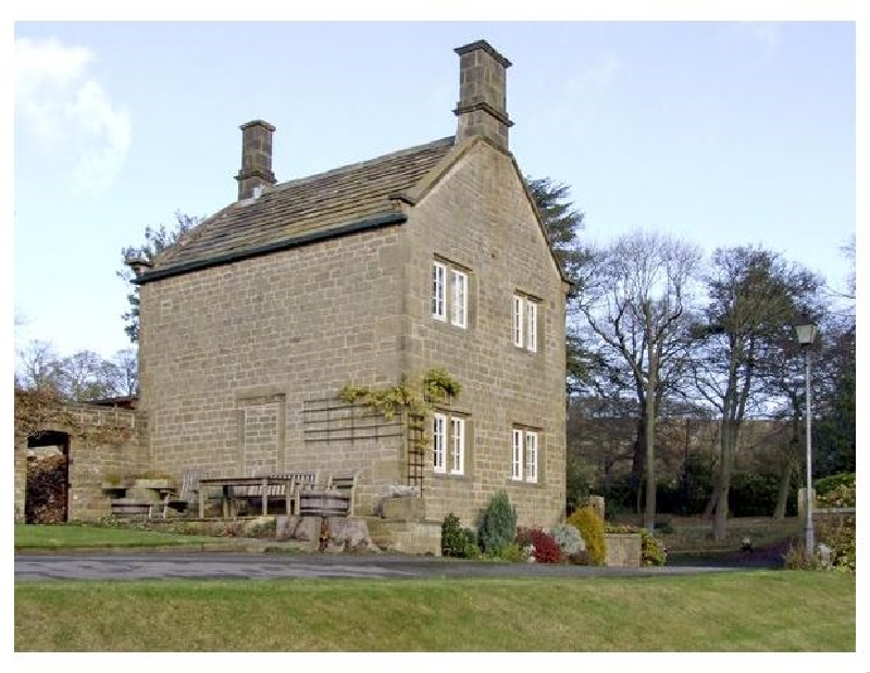 Underbank Hall Cottage a holiday cottage rental for 2 in Stocksbridge, 