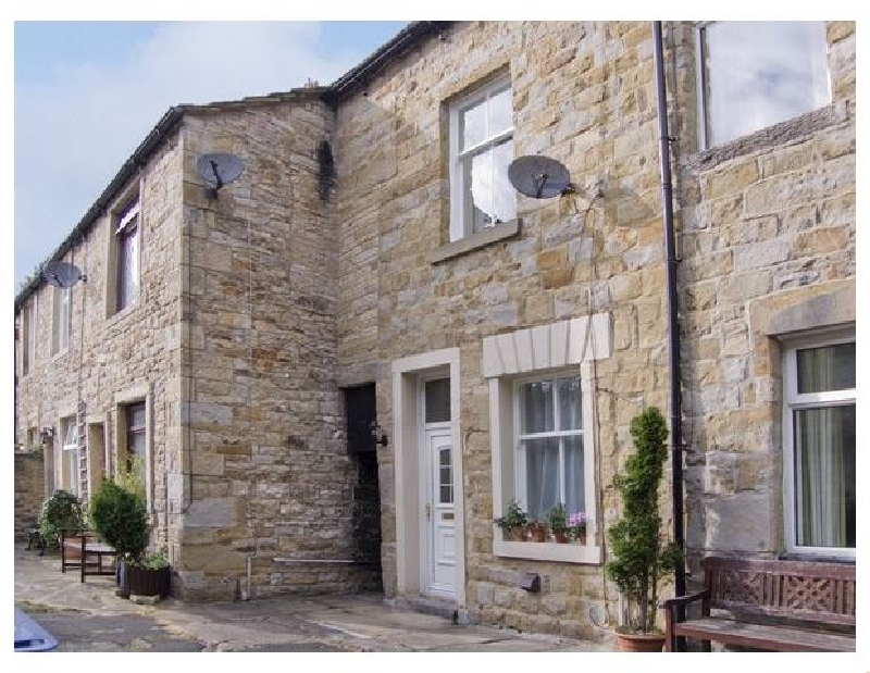 Ermysteds Cottage a holiday cottage rental for 2 in Skipton, 