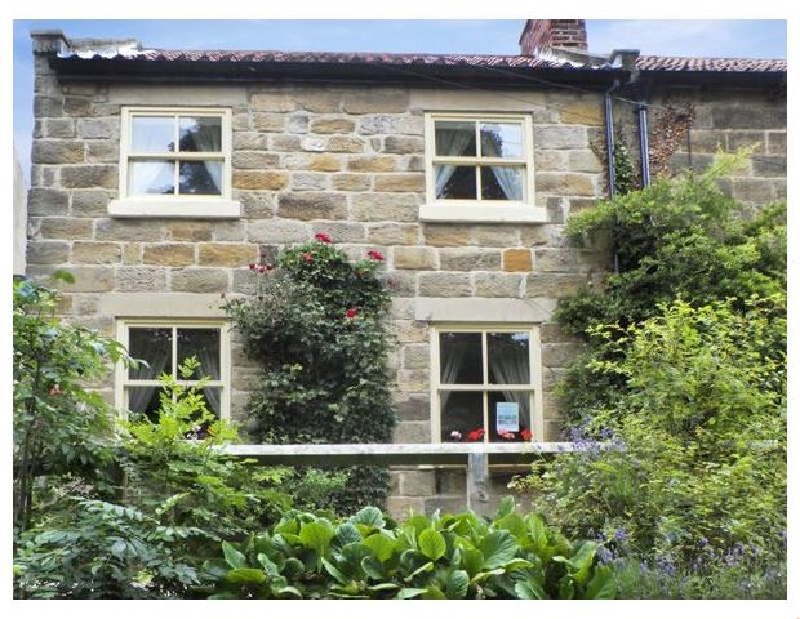 River Cottage a holiday cottage rental for 4 in Staithes, 