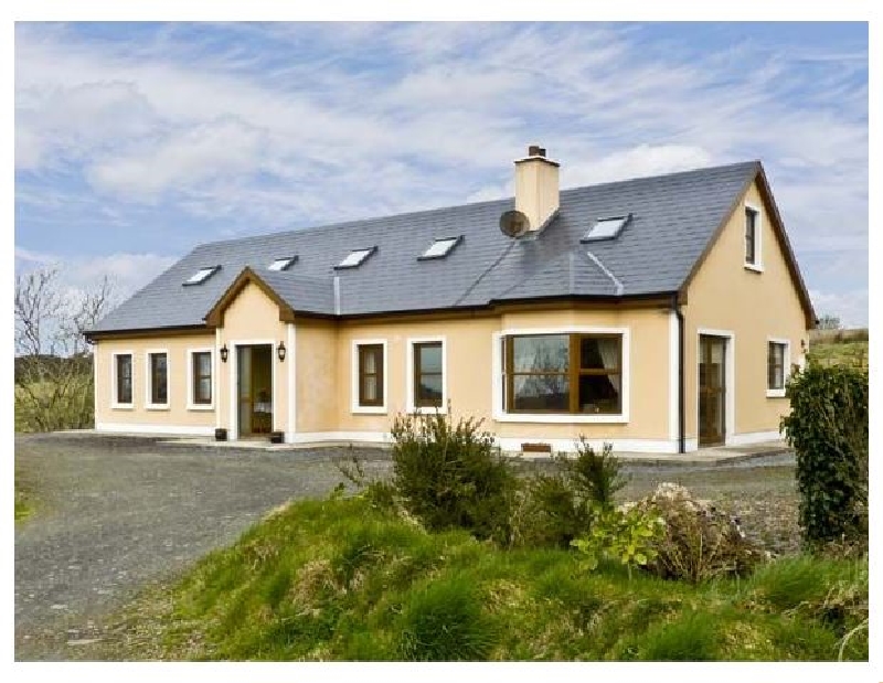Frure House a holiday cottage rental for 7 in Kilmihil, 