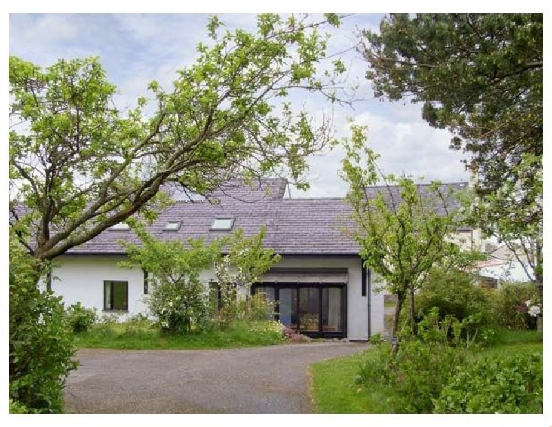 Fron Goed a holiday cottage rental for 4 in Deiniolen, 