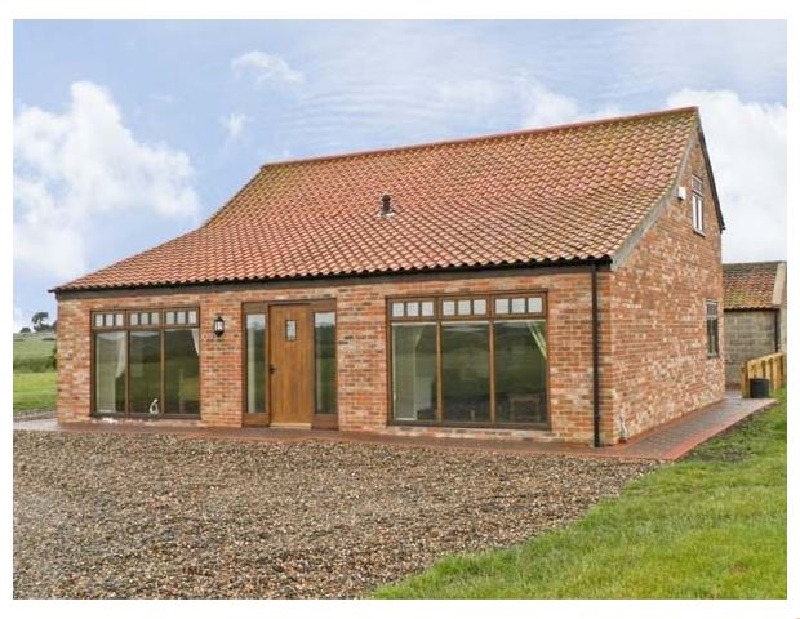 Owl Cottage a holiday cottage rental for 6 in Hedon, 