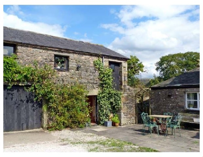 The Granary a holiday cottage rental for 6 in Kirkby Lonsdale, 