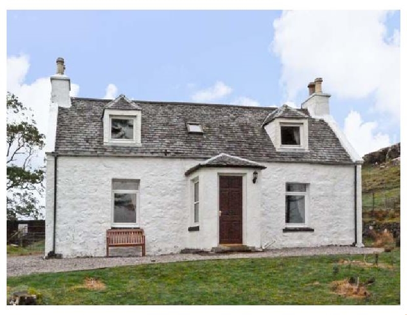 The Ghillie's Cottage a holiday cottage rental for 4 in Dunvegan, 