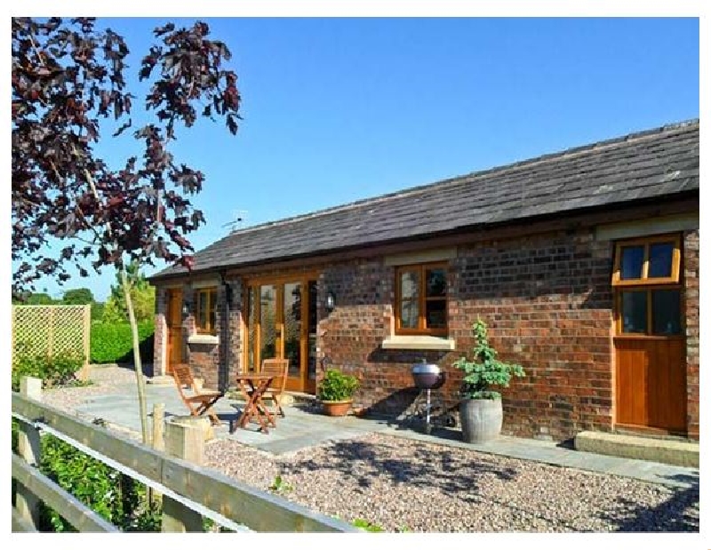 Maltkiln Cottage At Crook Hall Farm a holiday cottage rental for 2 in Bispham Green, 