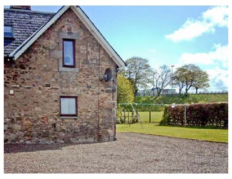 West Sunnyside House a holiday cottage rental for 4 in Berwick-Upon-Tweed, 