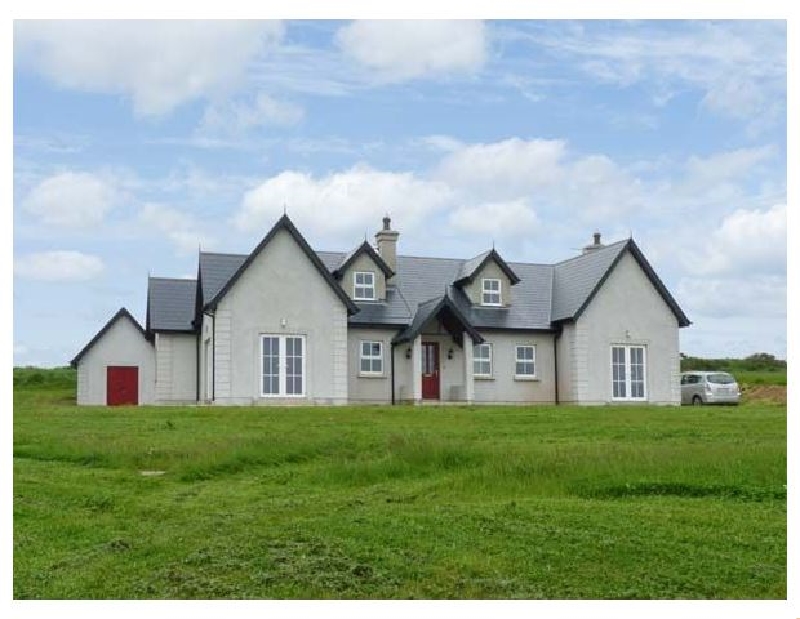 Josie's House a holiday cottage rental for 7 in Fethard-On-Sea, 