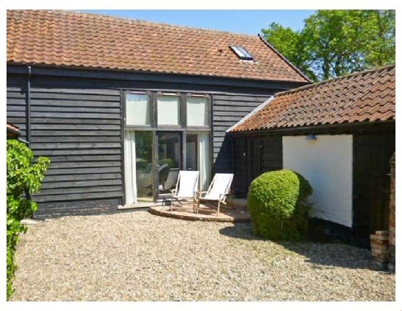 Ducksfoot Barn a holiday cottage rental for 5 in Pulham Market, 