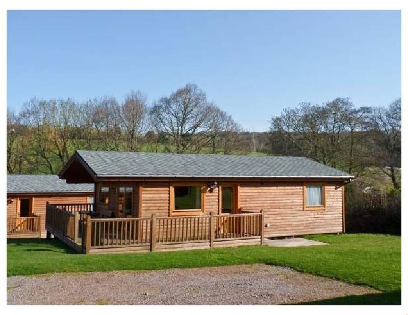 Dartmoor Edge Lodge a holiday cottage rental for 4 in Tedburn St Mary, 