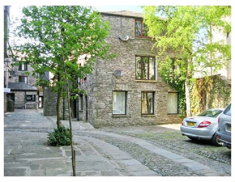 9 Camden Building a holiday cottage rental for 5 in Kendal, 