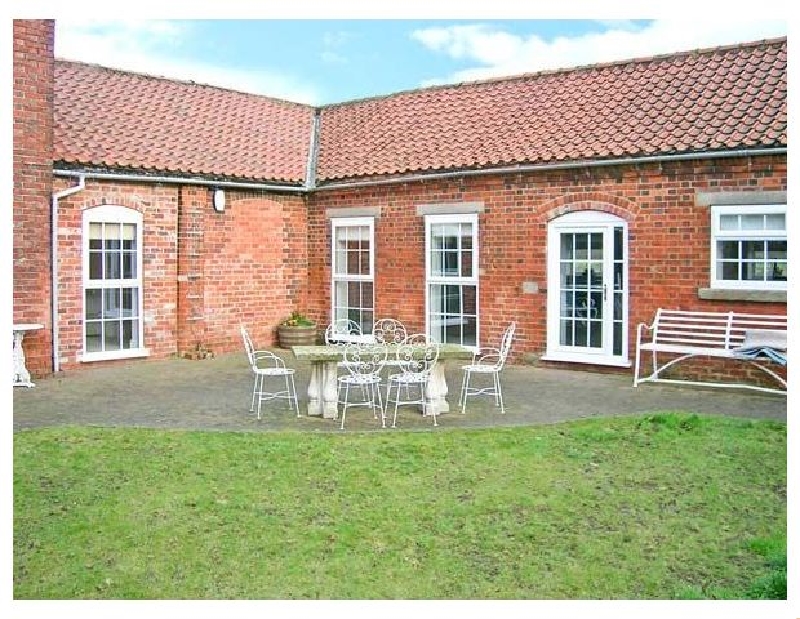 Cooper's Cottage a holiday cottage rental for 4 in Lincoln, 
