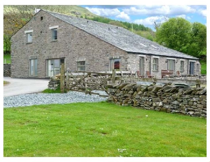 Ghyll Bank Byre a holiday cottage rental for 7 in Staveley, 