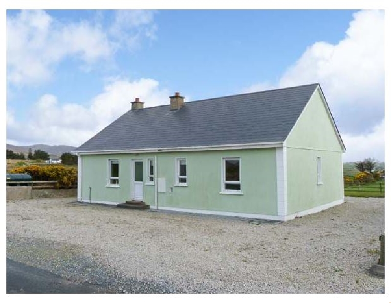Mountain View a holiday cottage rental for 6 in Falcarragh, 