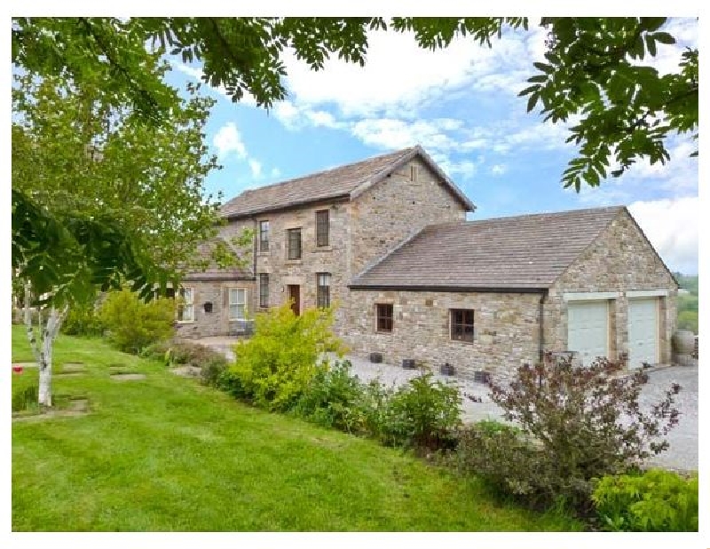 Howlugill Barn a holiday cottage rental for 6 in Bowes, 