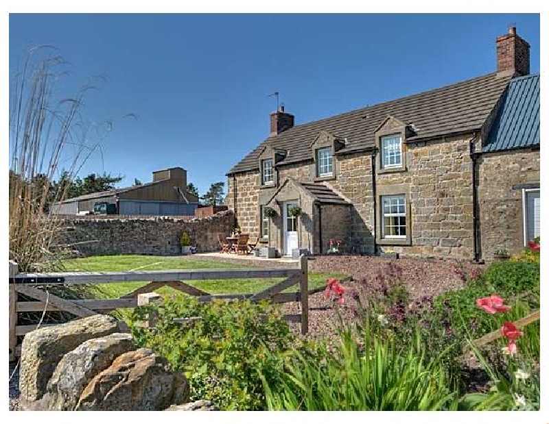 The Old Farmhouse a holiday cottage rental for 7 in Lowick, 