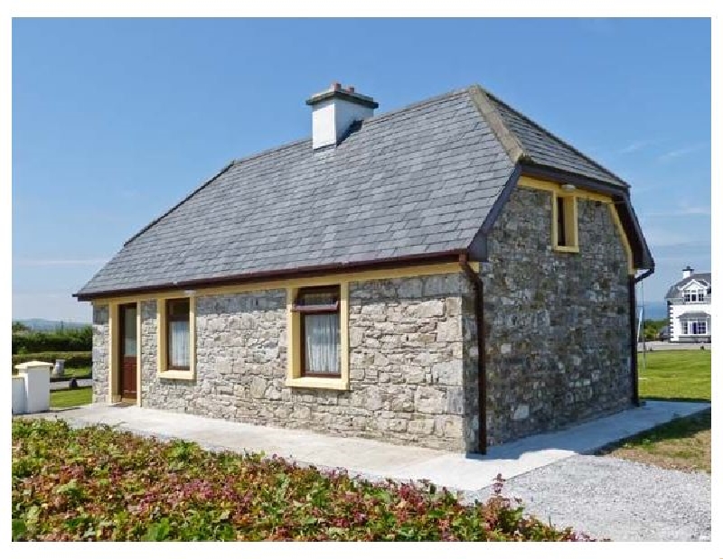 Scattery View Cottage a holiday cottage rental for 6 in Tarbert, 