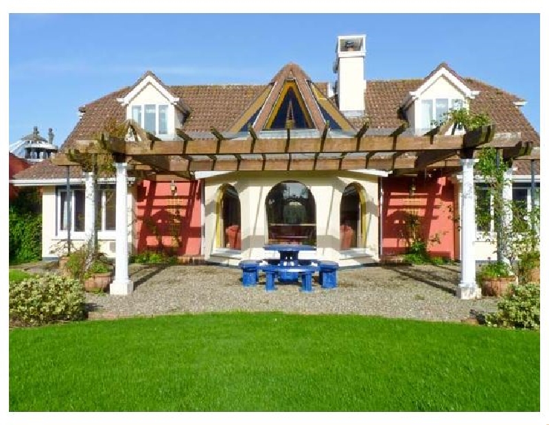 Ballysheen House a holiday cottage rental for 10 in Rosslare Harbour, 