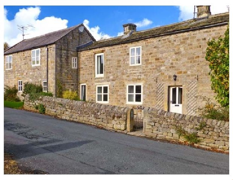 Hookstone House a holiday cottage rental for 11 in Darley, 