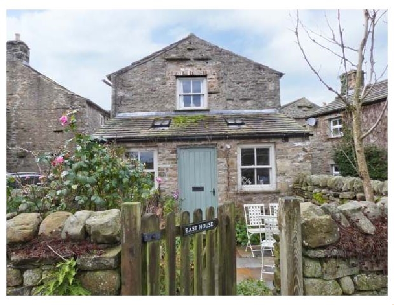 East House a holiday cottage rental for 3 in Appersett, 