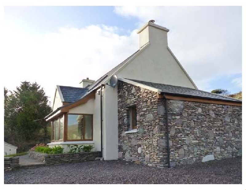 Gallivans a holiday cottage rental for 9 in Caherdaniel, 