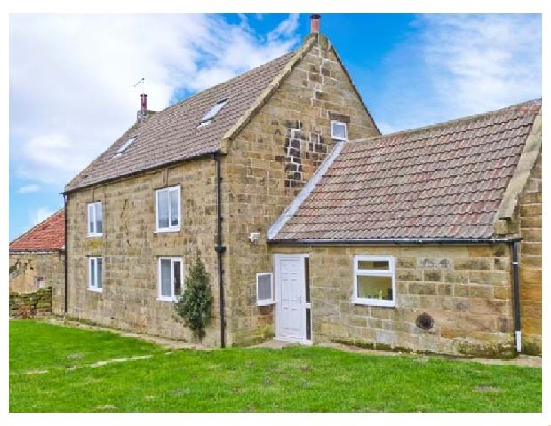 Tidkinhow Farm a holiday cottage rental for 8 in Guisborough, 