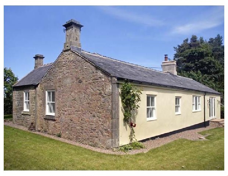 The Lake Cottage a holiday cottage rental for 6 in Belford, 