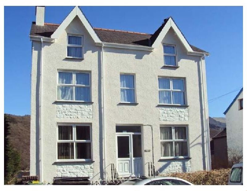 Halford Hill a holiday cottage rental for 16 in Llanberis, 