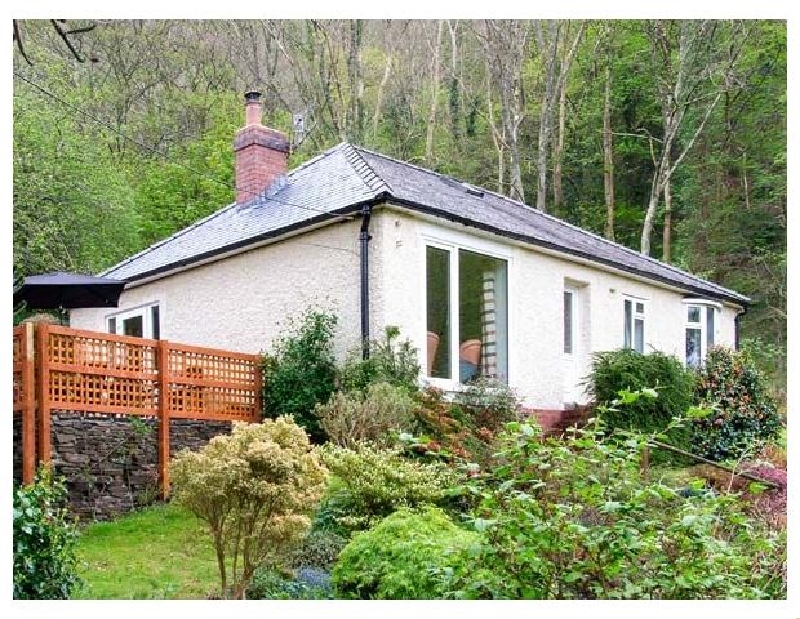 Bron Aber a holiday cottage rental for 6 in Arthog, 