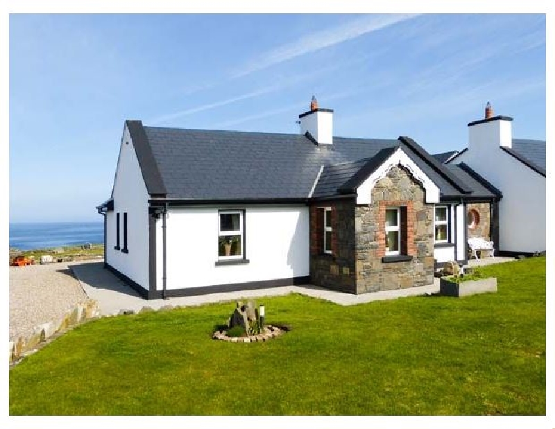 Ceol Na Mara a holiday cottage rental for 4 in Spanish Point, 