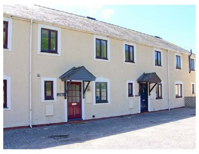 Ty'r Heulwen a holiday cottage rental for 8 in Aberdovey, 