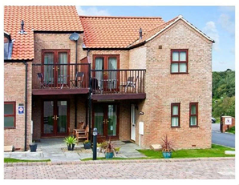 Sunnybrae a holiday cottage rental for 6 in Whitby, 