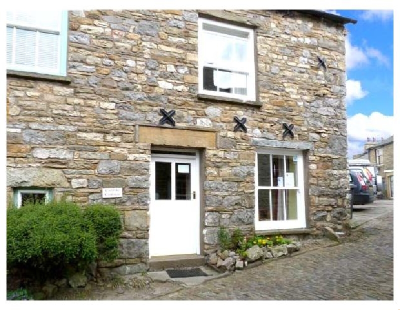 Cobble Cottage a holiday cottage rental for 4 in Dent, 