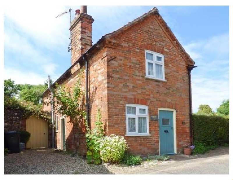 Pear Tree Cottage a holiday cottage rental for 4 in Castle Acre, 