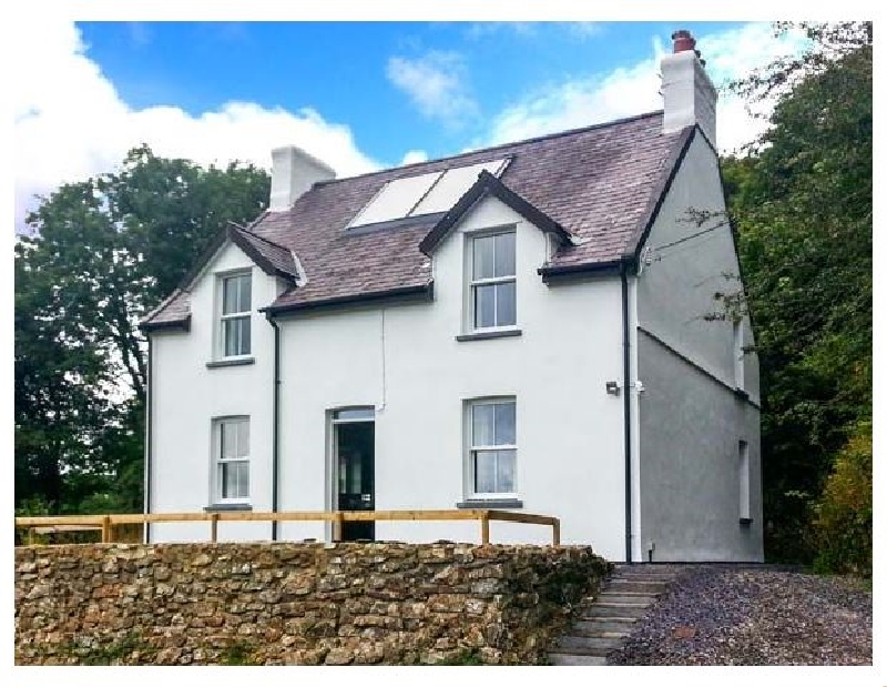Farthings Hook Mill a holiday cottage rental for 8 in Maenclochog, 